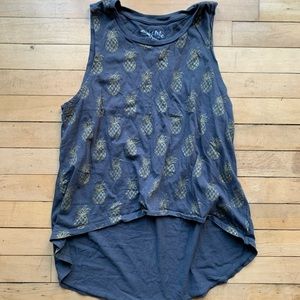 Pineapple Top
